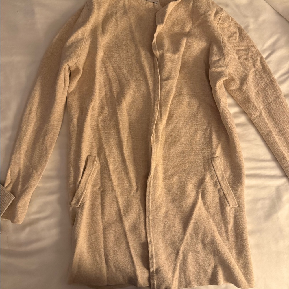 Cardigan - Picture 5 of 6